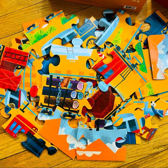 🎉2X HP🎉Trains Floor Puzzle - 20” x 27” 36 Pieces - Picture 13 of 13